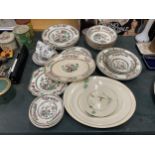 A QUANTITY OF 'INDIAN TREE' DINNERWARE TO INCLUDE PLATES, CUPS, SAUCERS, BOWLS PLUS THREE ROYAL