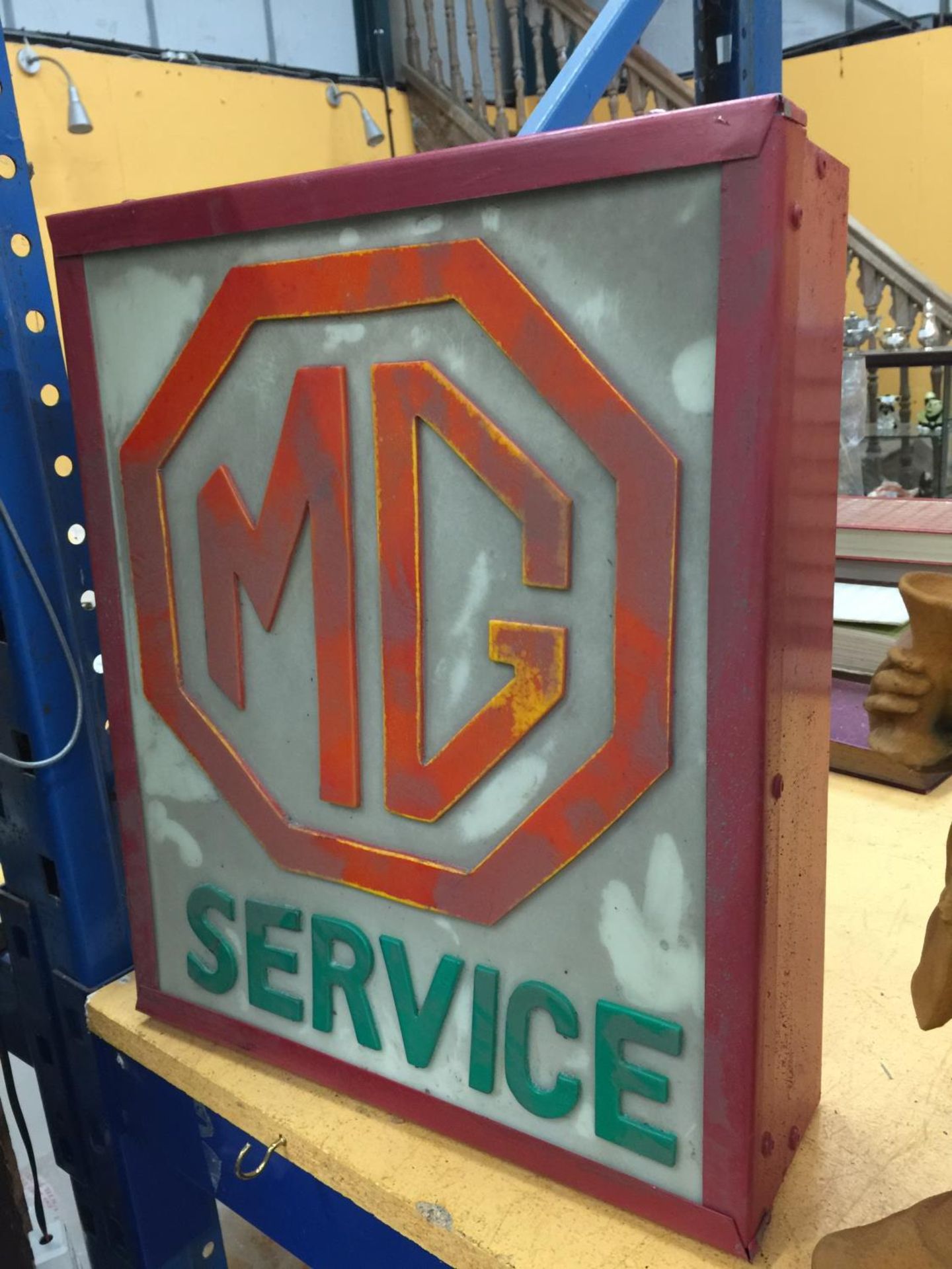 A MG SERVICE ILLUMINATED SIGN H: 40CM - Image 6 of 6