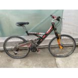 A TREK VRX400 MOUNTAIN BIKE WITH FRONT AND REAR SUSPENSION AND 27 SPEED GEAR SYSTEM