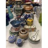 A COLLECTION OF ORIENTAL VASES, BOWLS, PLATES, ETC, SOME SIGNED TO THE BASE