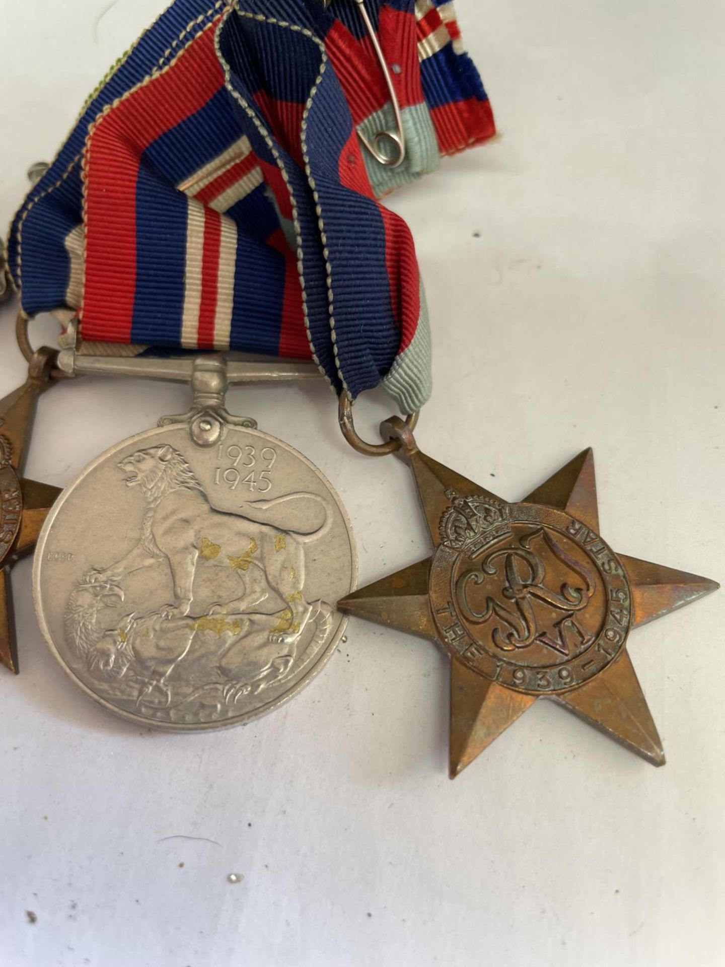 FOUR WW2 MEDALS - Image 2 of 3