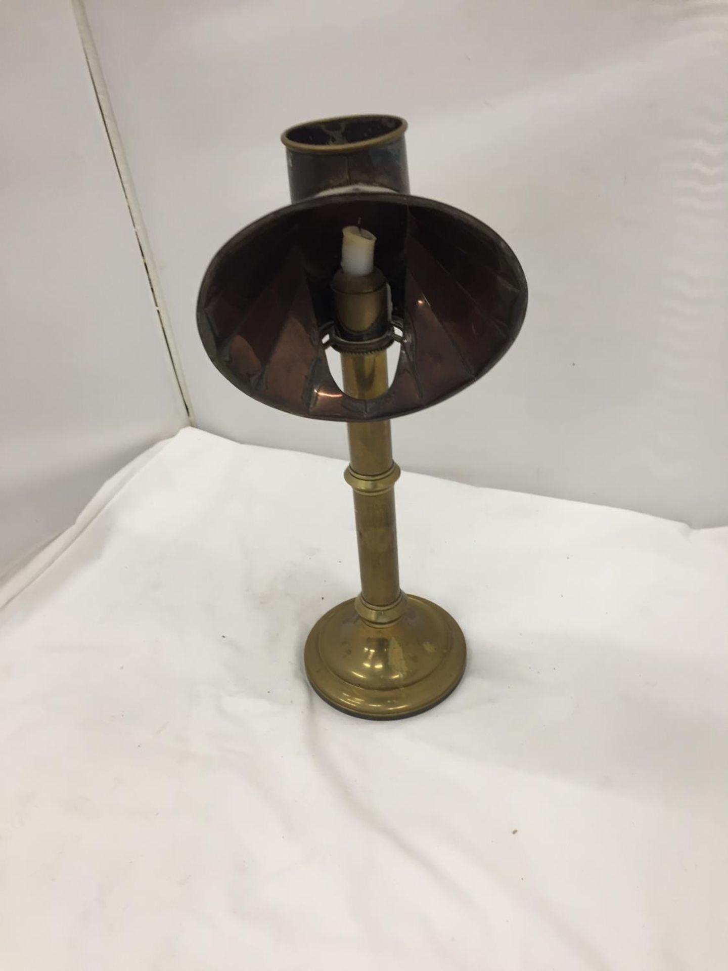 A SCOTTISH 'ARCTIC' BRASS CANDLE LAMP HEIGHT 39CM