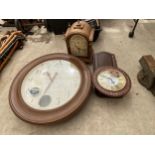 AN ASSORTMENT OF CLOCKS TO INCLUDE TWO WALL CLOCKS AND A MANTLE CLOCK