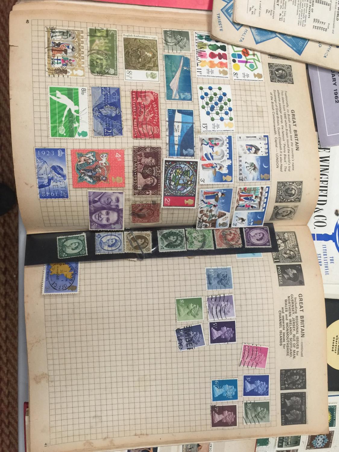 A LARGE COLLECTION OF STAMPS TO INCLUDE SEVERAL WORLD ALBUMS, SOME FIRST DAY COVERS AND LOOSE STAMPS - Image 2 of 13