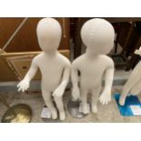 TWO CHILDRENS SHOP MANEQUINS