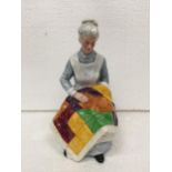 A ROYAL DOULTON FIGURINE HN2814 "EVENTIDE" HAND MADE AND HAND DECORATED - 20.5 CM (H)