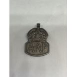 A SILVER WW2 A.R.P. BADGE