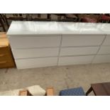 A PAIR OF MODERN WHITE THREE DRAWER CHESTS, 31.5" WIDE EACH