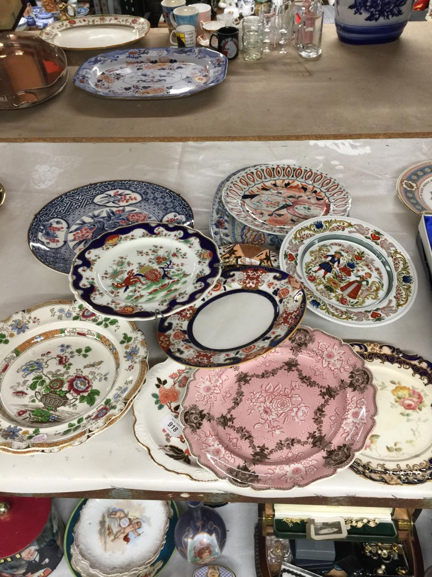 A QUANTITY OF VINTAGE PLATES TO INCLUDE JAMES KENT OLD FOLEY 'EASTERN GLORY', ADDERSLEY CHINA, ETC