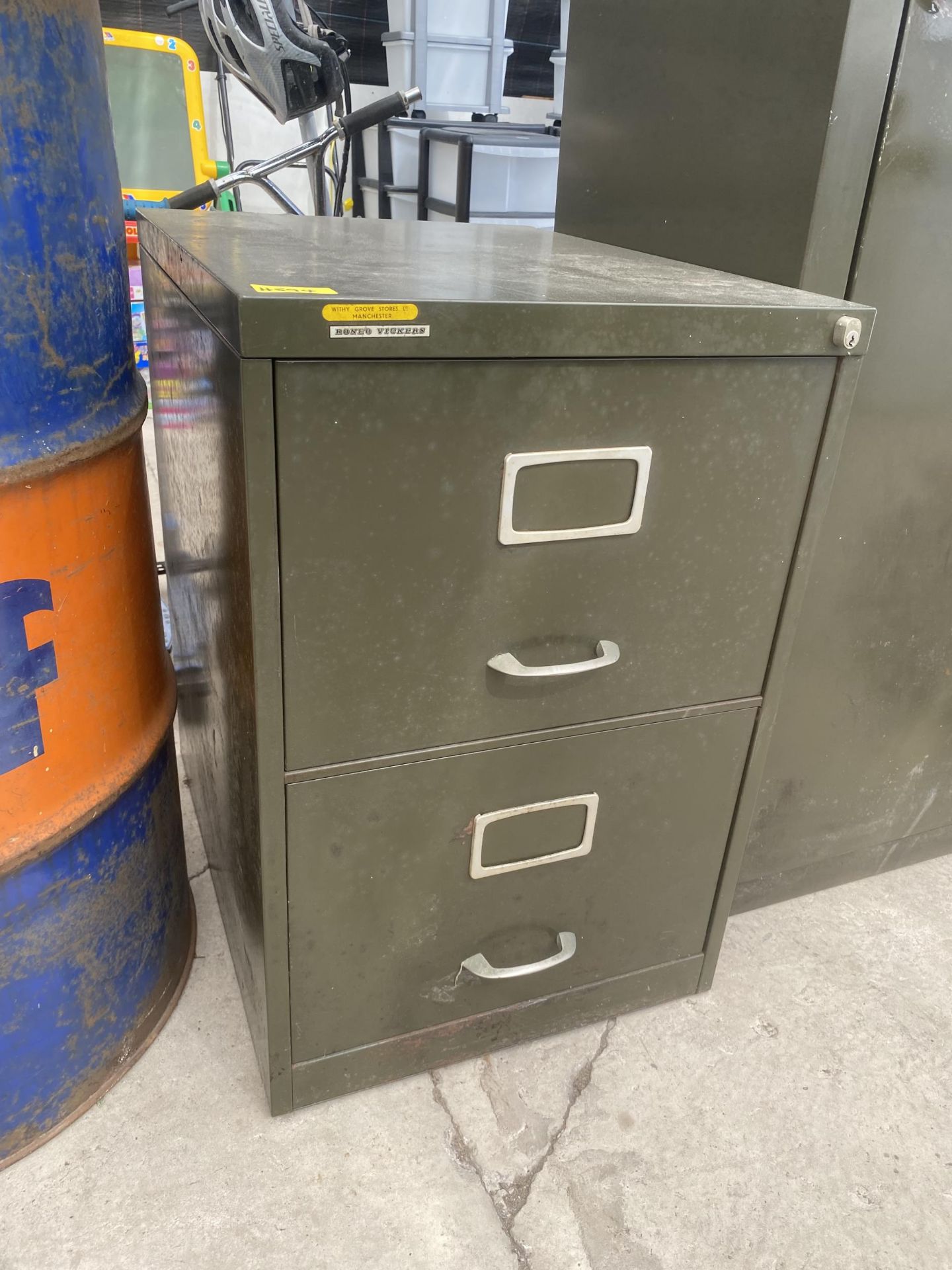 A VINTAGE METAL CUPBOARD AND A METAL TWO DRAWER FILING CABINET - Image 2 of 5