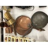 A QUANTITY OF COPPERWARE TO INCLUDE PANS, TEA CADDY, BRASS SCOOP, ETC