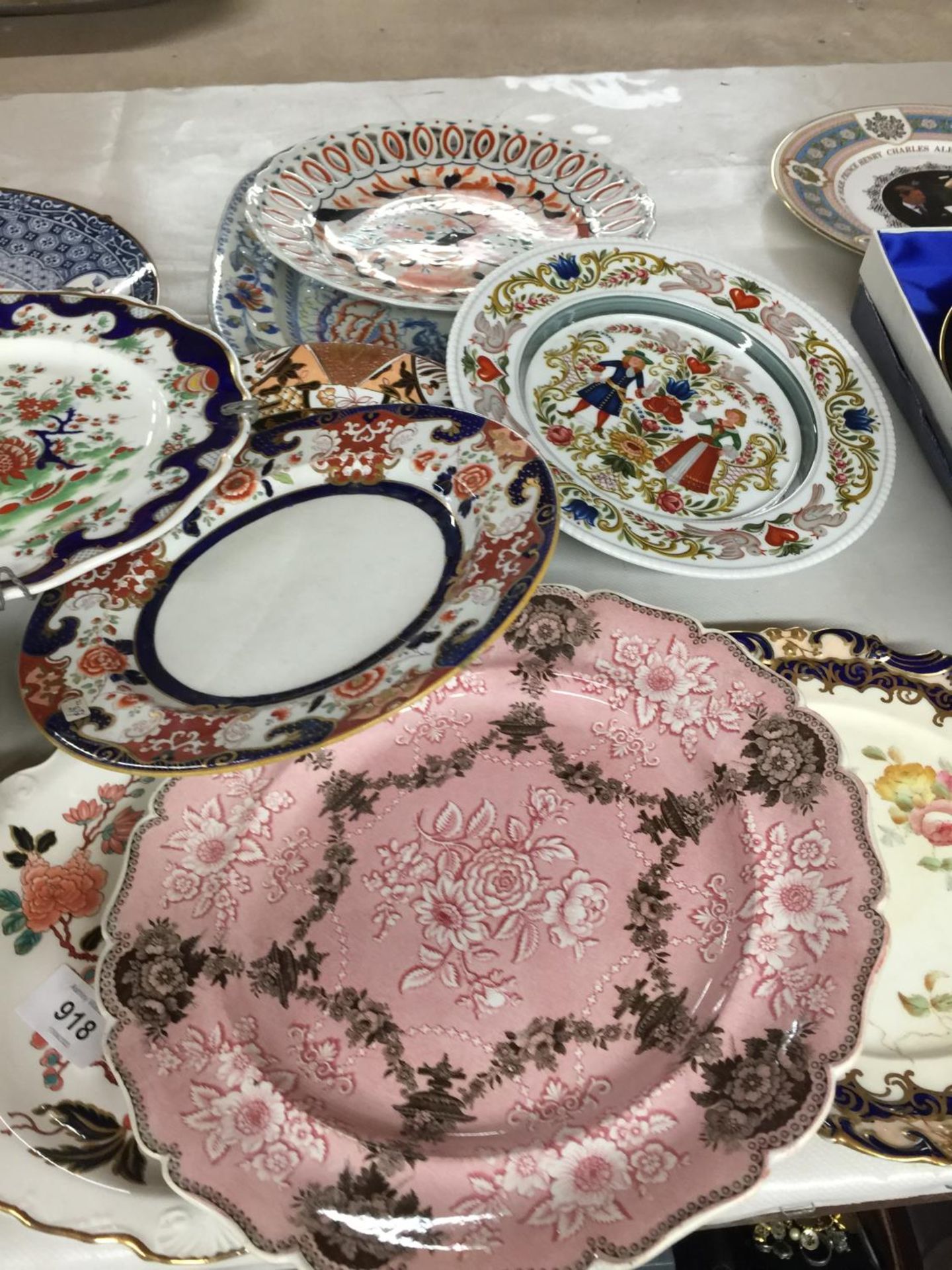 A QUANTITY OF VINTAGE PLATES TO INCLUDE JAMES KENT OLD FOLEY 'EASTERN GLORY', ADDERSLEY CHINA, ETC - Image 3 of 4