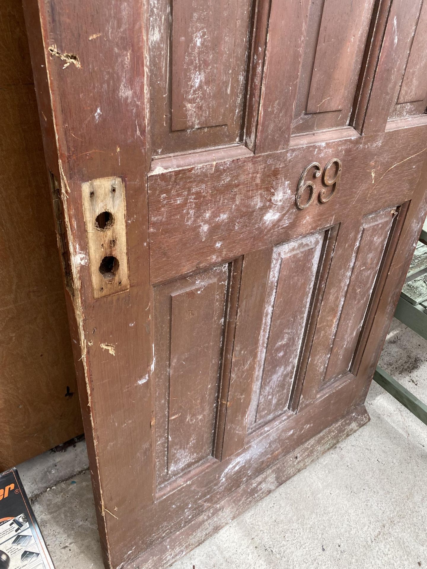 A WOODEN HOUSE DOOR WITH LEADED WINDOW AND NUMBERED 69 - Image 3 of 3