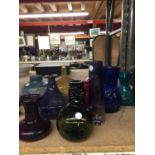 A QUANTITY OF COLOURED GLASS TO INCLUDE WHITEFRIARS STYLE 'TREE BARK', PLUS VASES IN GREEN, BLUE,