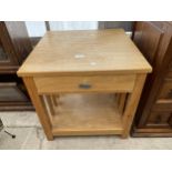 A MODERN OAK BEDSIDE TABLE