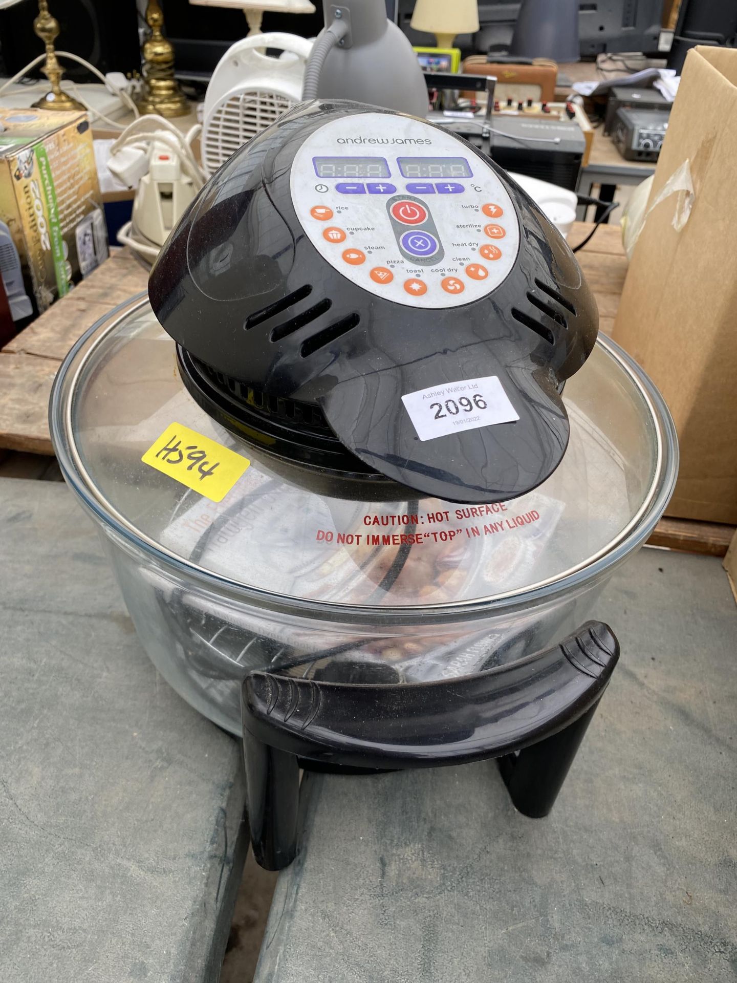 AN ANDREW JAMES HALOGEN OVEN