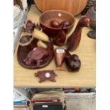 AN ASSORTMENT OF TREEN ITEMS TO INCLUDE ANIMAL FIGURES AND BOWLS ETC