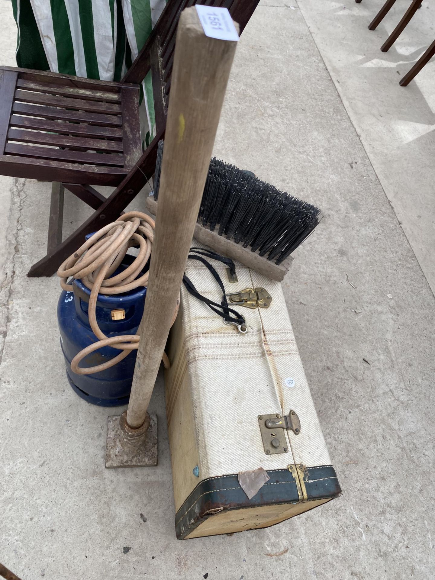 A VINTAGE TRAVEL TRUNK AND A GAS BURNER ETC - Image 2 of 2