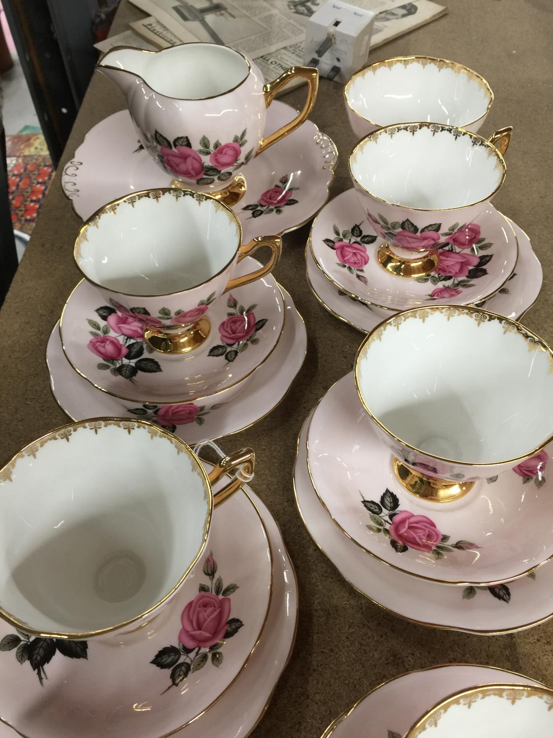 A KENT CHINA TEASET IN A PALE PINK WITH ROSE DESIGN TO INCLUDE CAKE PLATE, CREAM JUG, SUGAR BOWL, - Image 4 of 4