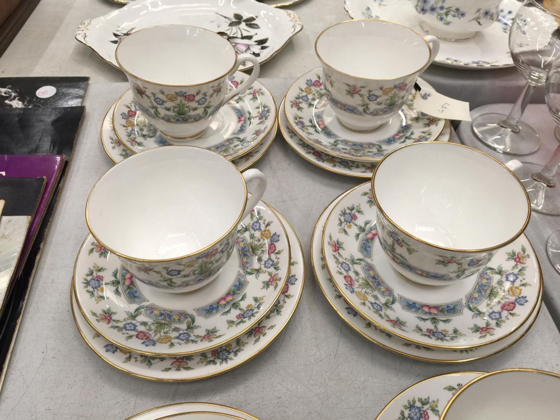 SIX ROYAL WORCESTER CHINA CUP, SAUCER AND PLATE TRIOS - Image 3 of 4