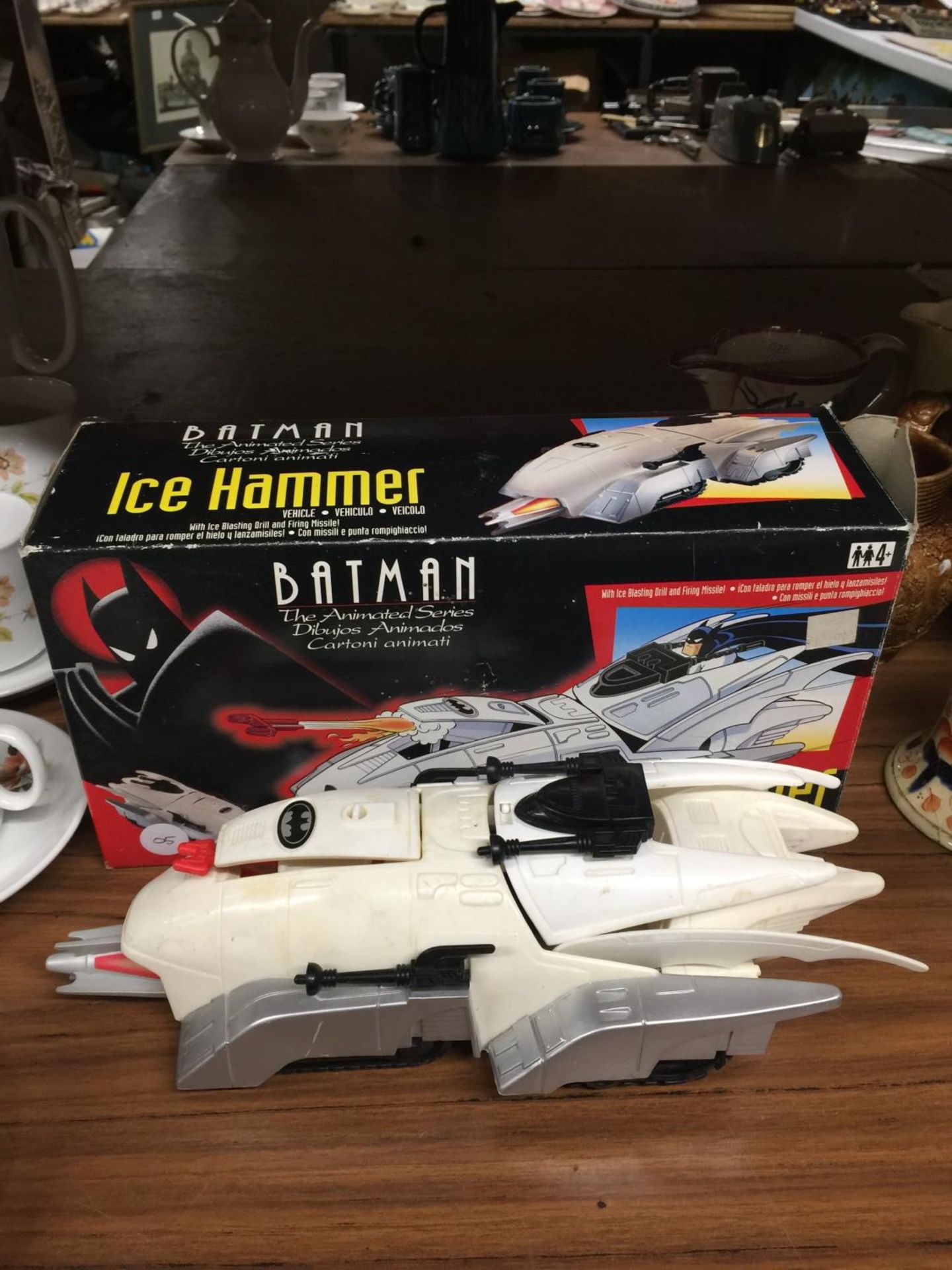 A VINTAGE BATMAN ICE HAMMER VEHICLE FROM THE ANIMATED SERIES BY KENNER