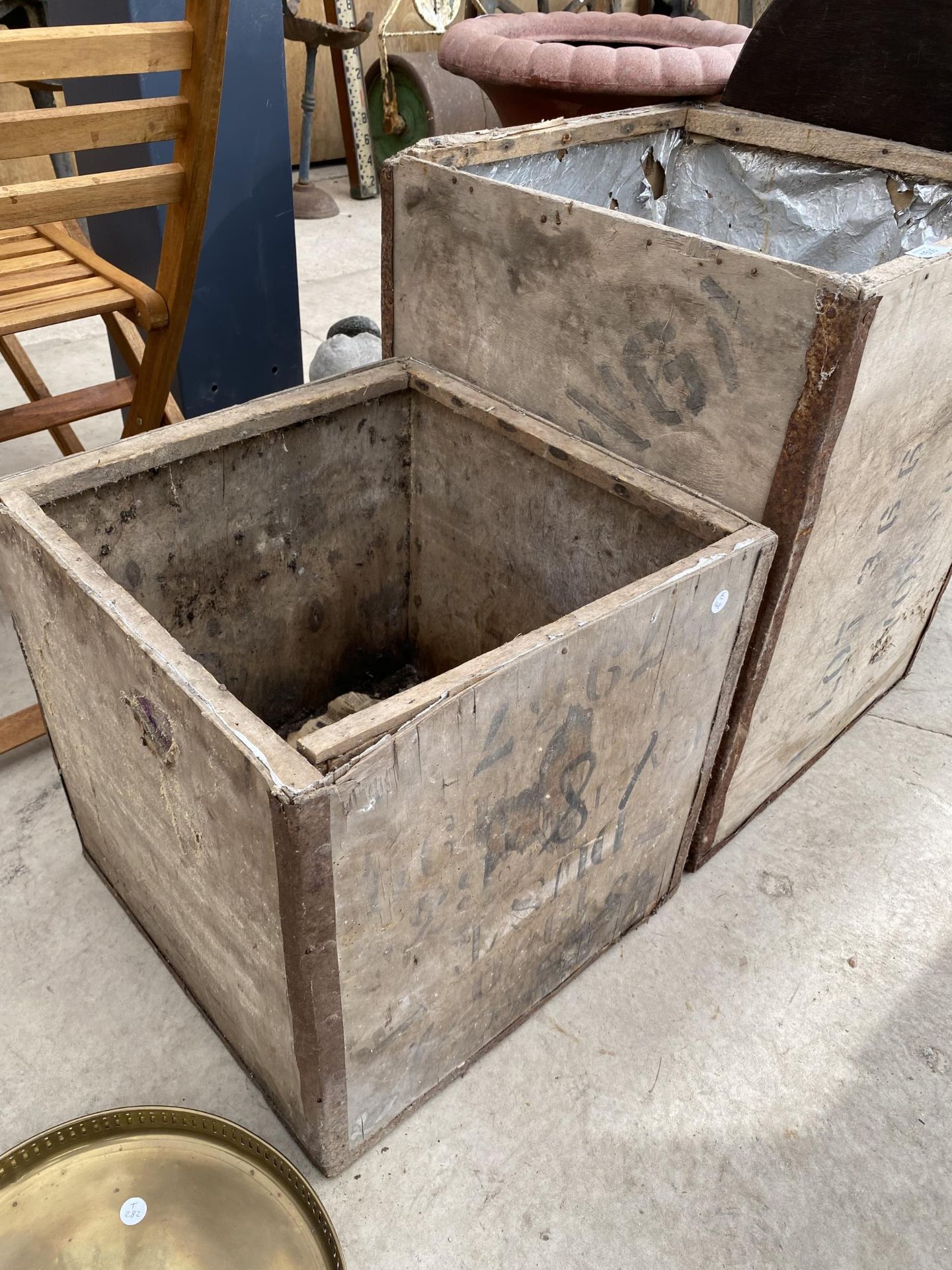 TWO VINTAGE WOODEN TEA CHESTS - Image 3 of 3