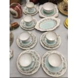 A TUSCAN 'FRESCO' TEASET TO INCLUDE CUPS, SAUCERS, SIDE PLATES, SANDWICH AND CAKE PLATE, SUGAR