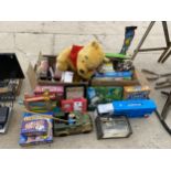AN ASSORTMENT OF CHILDRENS TOYS AND BOARD GAMES