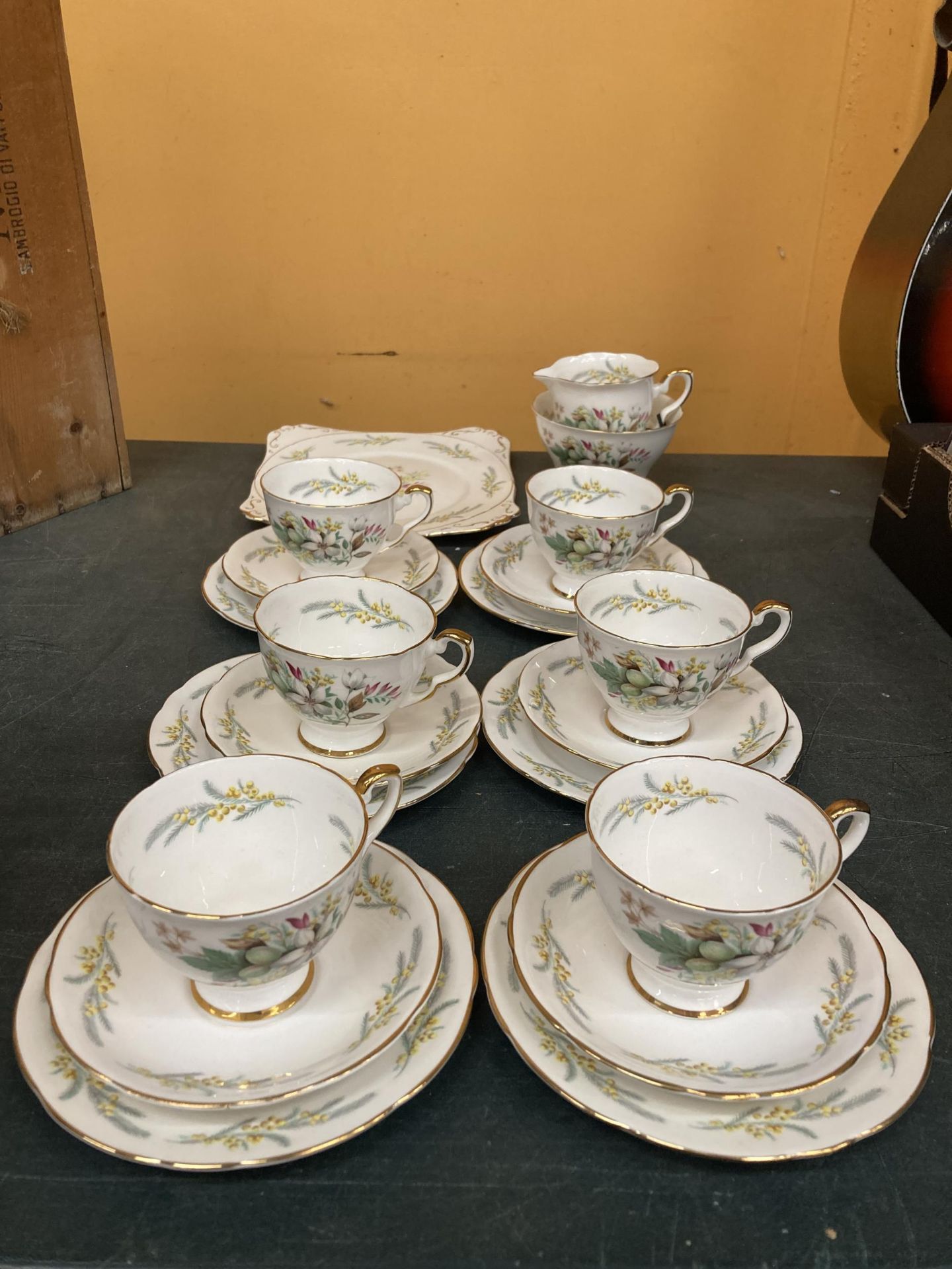 A ROYAL STAFFORD 'TROUSSEAU' TEASET TO INCLUDE CAKE PLATE, CREAM JUG, SUGAR BOWL, CUPS, SAUCERS