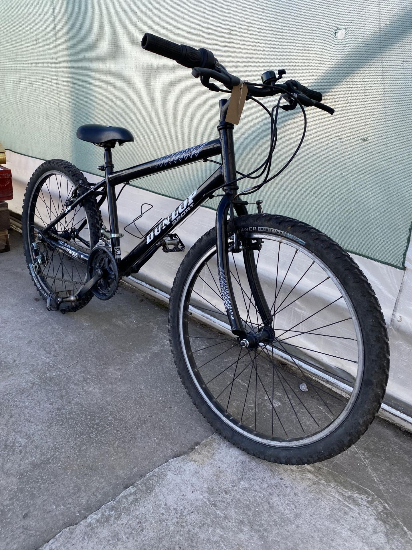 A BOYS DUNLOP BIKE WITH 18 SPEED SHIMANO GEAR SYSTEM - Image 3 of 3