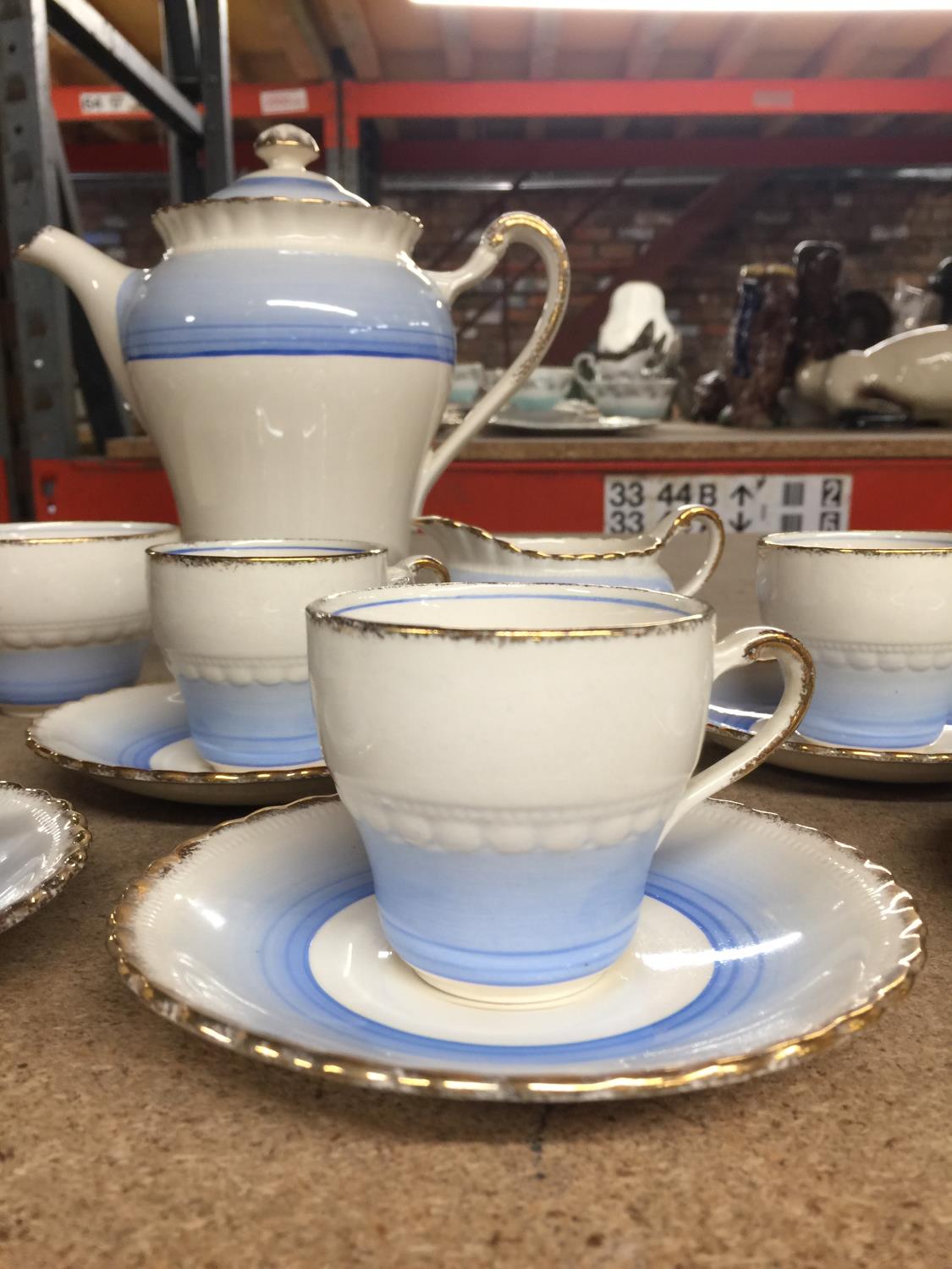 A VINTAGE J & G MEAKIN COFFEE SET IN PALE BLUE AND CREAM TO INCLUDE COFFEE POT, CREAM JUG, SUGAR - Image 2 of 3