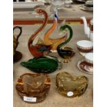 A QUANTITY OF MURANO STYLE COLOURED GLASS COCKERELS PLUS TWO HEAVY ART GLASS BOWLS