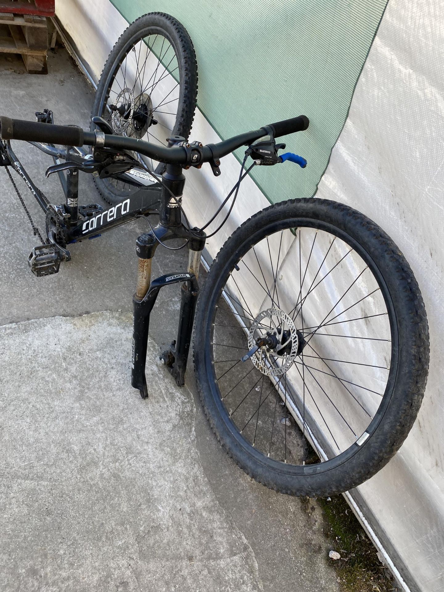 A CARRERA MOUNTAIN BIKE BELIEVED COMPLETE - Image 3 of 5