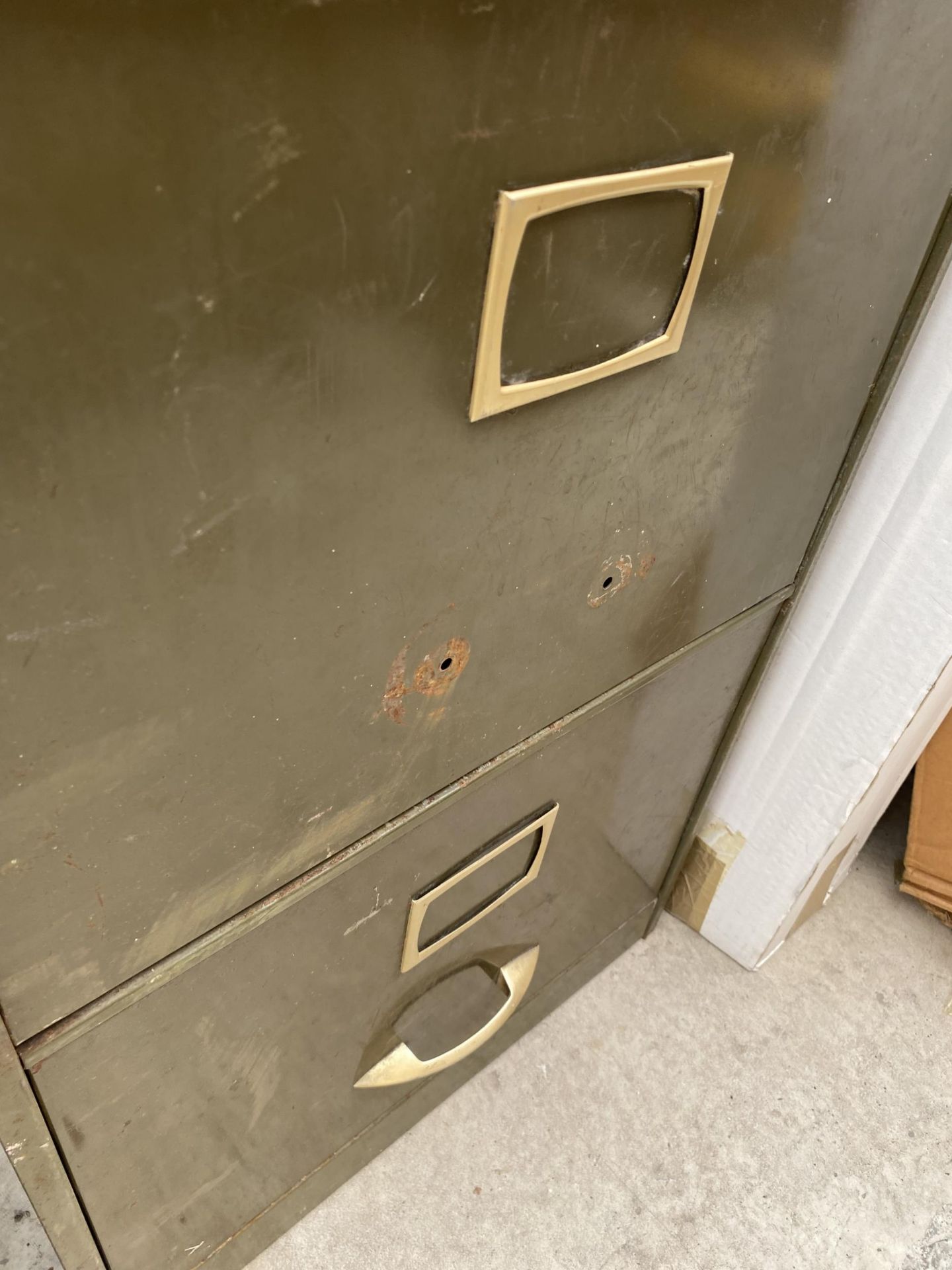 TWO VINTAGE METAL TWO DRAWER FILING CABINETS - Image 4 of 4