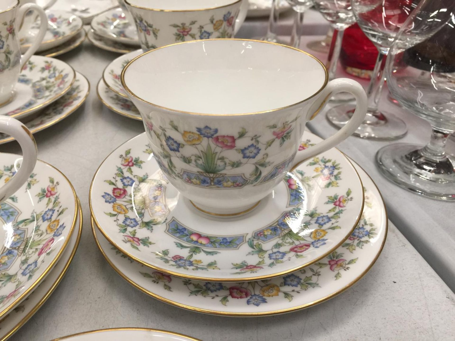 SIX ROYAL WORCESTER CHINA CUP, SAUCER AND PLATE TRIOS - Image 2 of 4