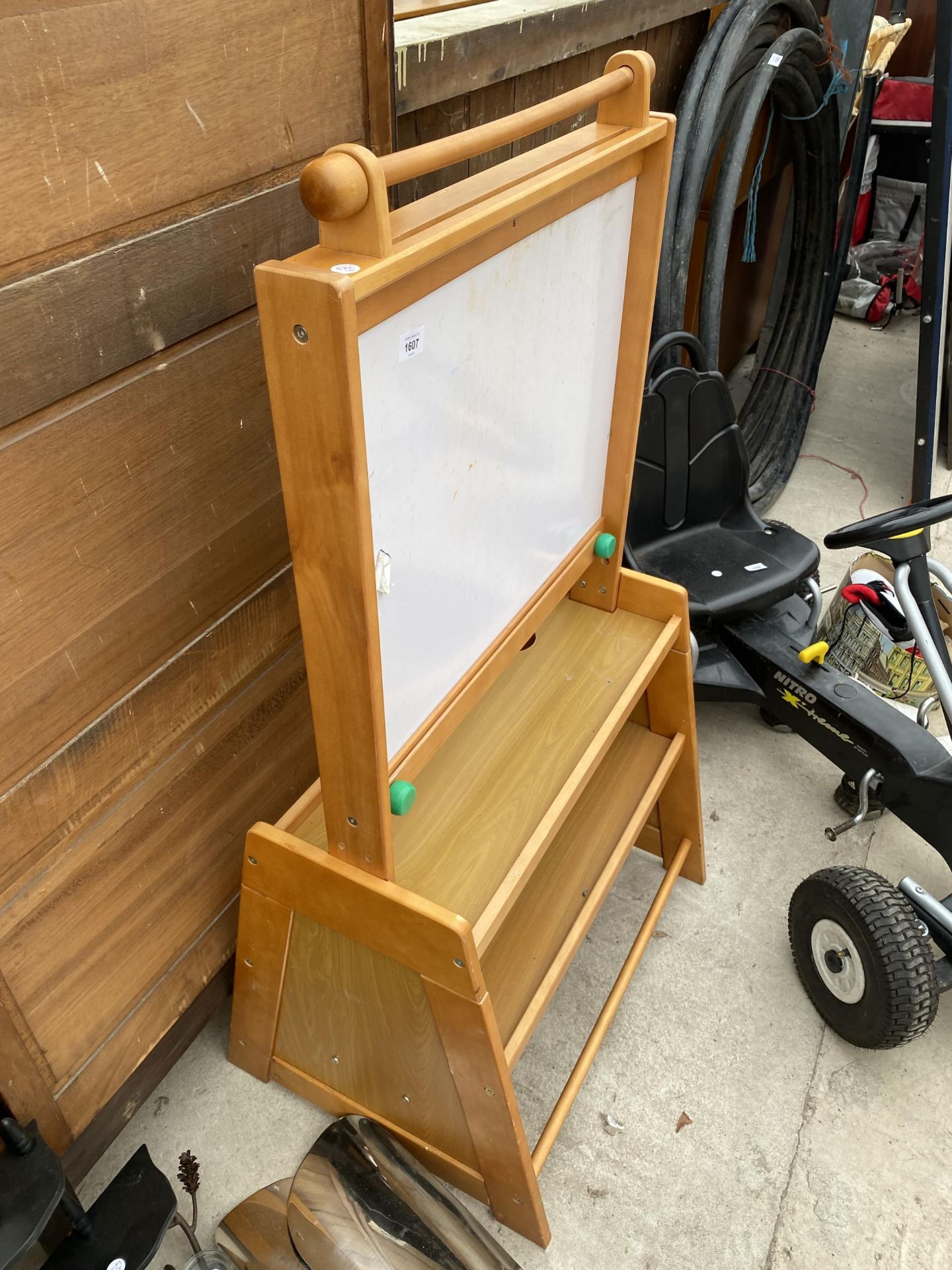 A CHILDRENS DRAWING BOARD AND TABLE - Image 2 of 3