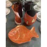 A SARN POTTERY VASE IN TERACOTTA, ORANGE 'FISH' PLATE, ORANGE AND WHITE SWIRLED ART GLASS VASE AND A