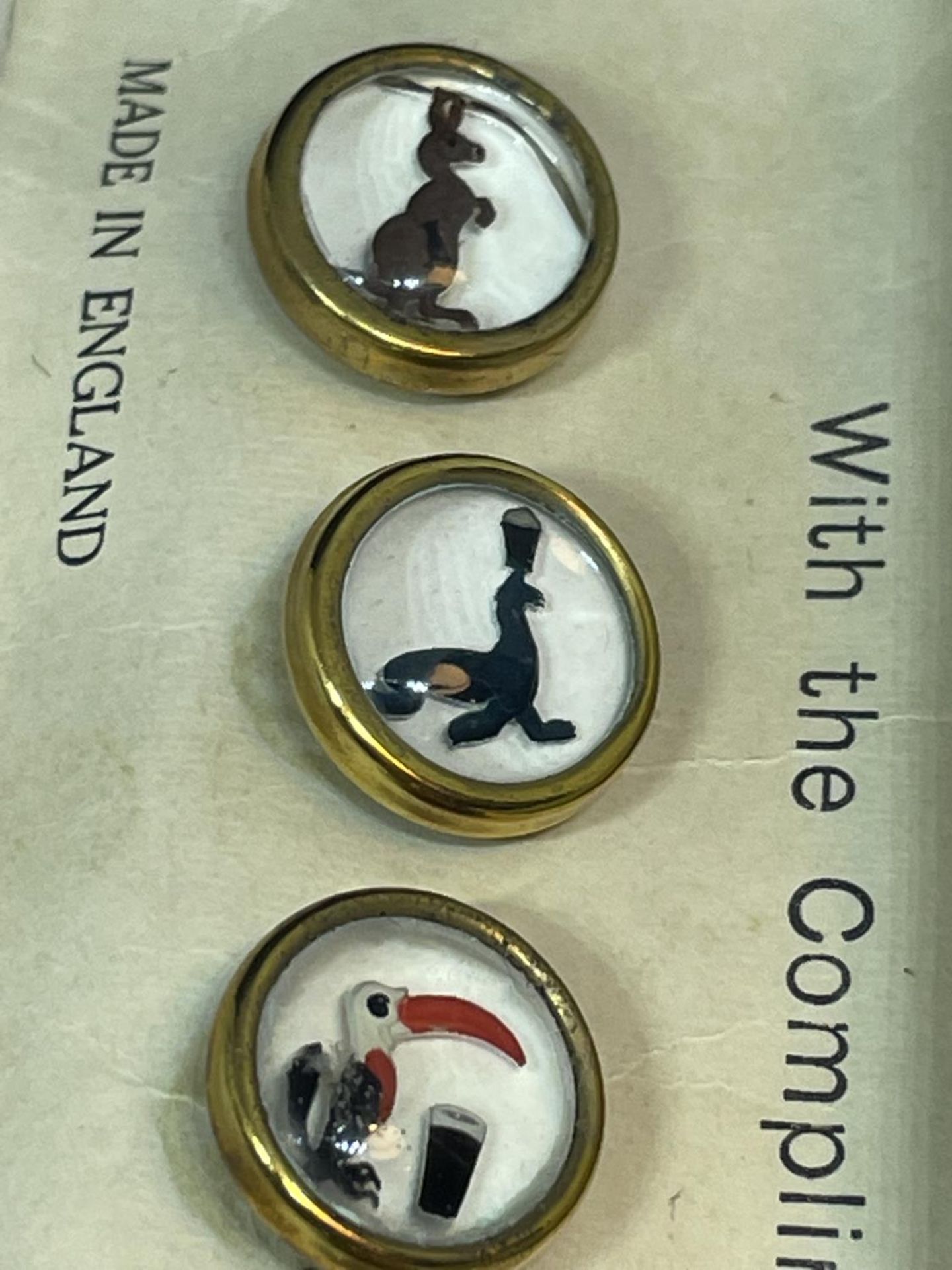 A BOXED SET OF SIX GUINESS WAISTCOAT BUTTONS - Image 3 of 4