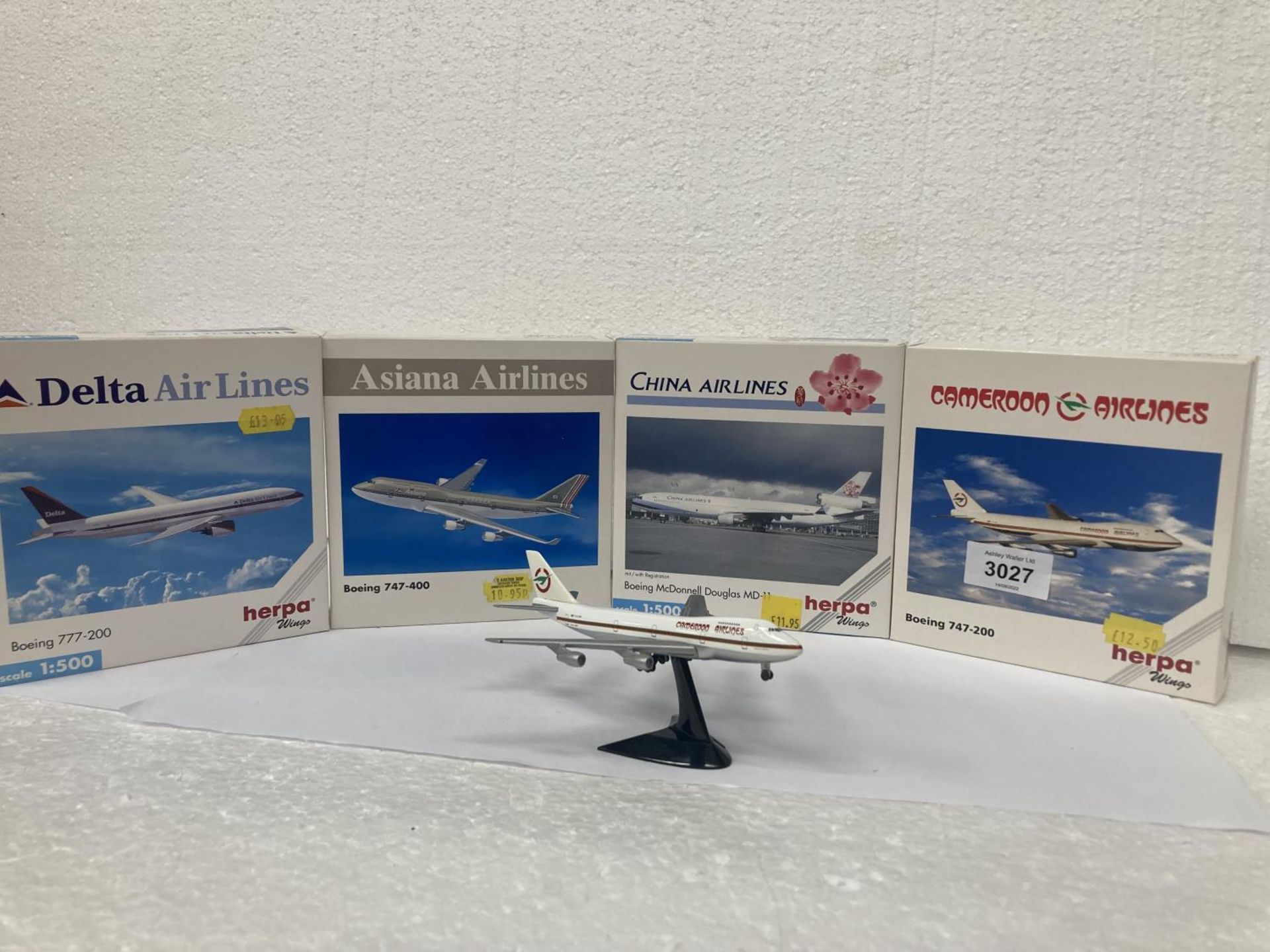 A COLLECTION OF FOUR COLLECTOR'S AEROPLANES TO INCLUDE CAMEROON AIRLINES BOEING 747-200 NO.