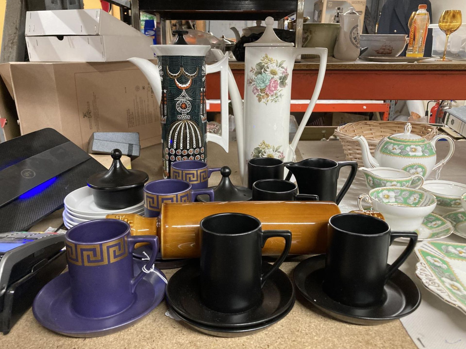 A QUANTITY OF PORTMEIRION ITEMS TO INCLUDE TWO COFFEE POTS, CUPS, SAUCERS, ROLLING PIN, ETC