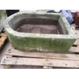 A D-END SANSTONE PUMP TROUGH (L:92CM W:65CM)