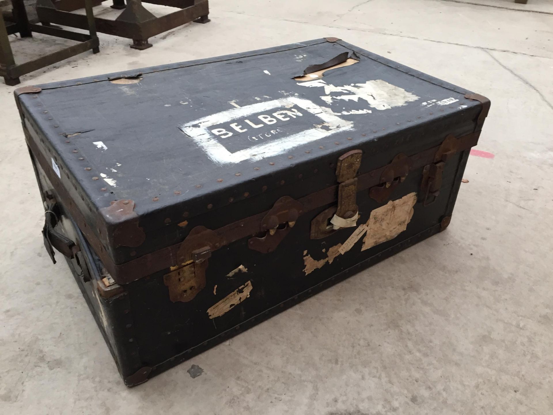 A VINTAGE TRAVEL TRUNK