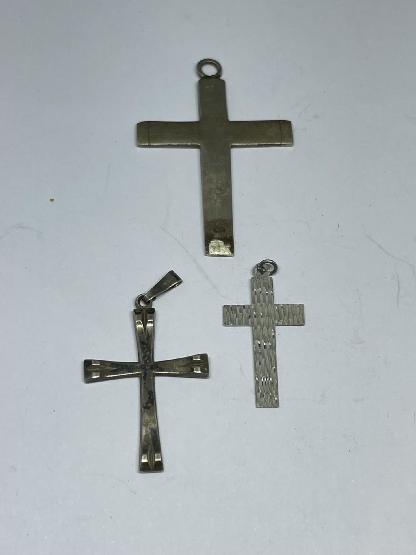 FIVE SILVER CROSSES - Image 2 of 3