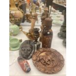 A QUANTITY OF VINTAGE TREEN ITEMS TO INCLUDE FIGURES, CANDLESTICK, LAMP BASE WALL PLAQUES,