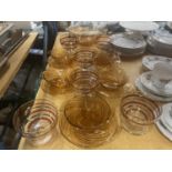 A QUANTITY OF RETRO LOOKING GLASSWARE TO INCLUDE A TRIFLE BOWL, DESSERT DISHES WITH PLATES, ETC