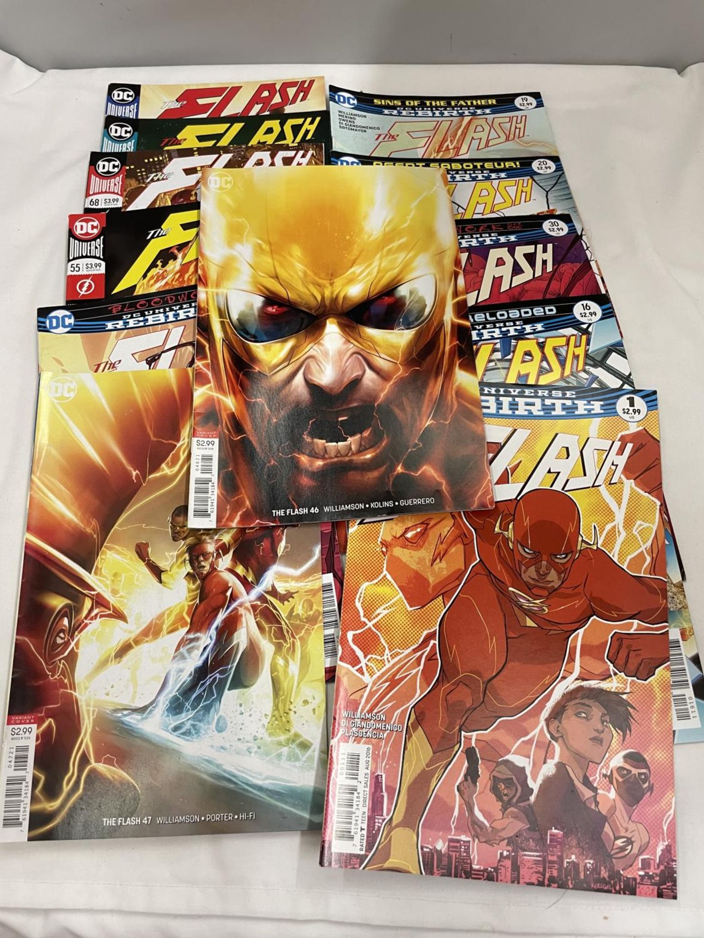 TWELVE MODERN AGE THE FLASH DC COMICS - TWO VARIANT COVERS