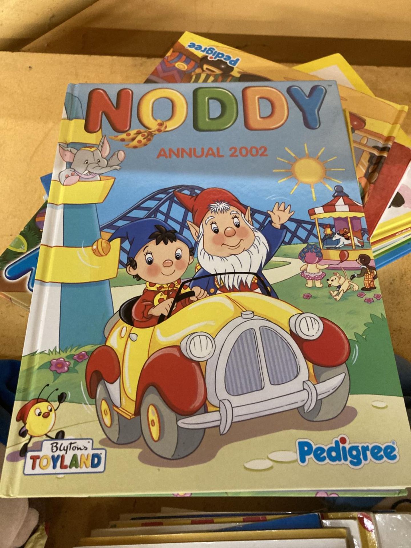 A COLLECTION OF NODDY ANNUALS AND BOOKS - Image 4 of 6