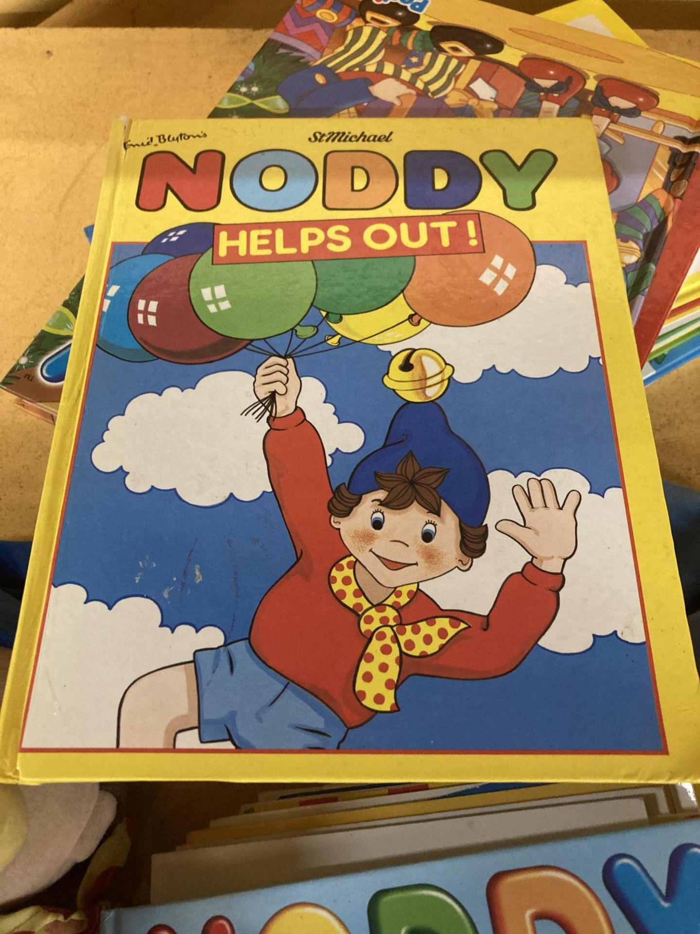A COLLECTION OF NODDY ANNUALS AND BOOKS - Image 5 of 6