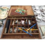 A LARGE ARTISTS BOX WITH OIL PAINTS AND ACCESSORIES TO INCLUDE PAINTING KNIVES, BRUSHES, ETC