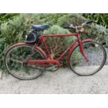 A VINTAGE ELSWICK GENTS BIKE